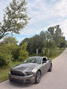 2013 Ford Mustang Premium
