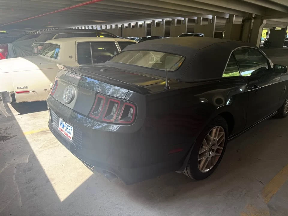 2013 Ford S197 Mustang - Image 5 of 8