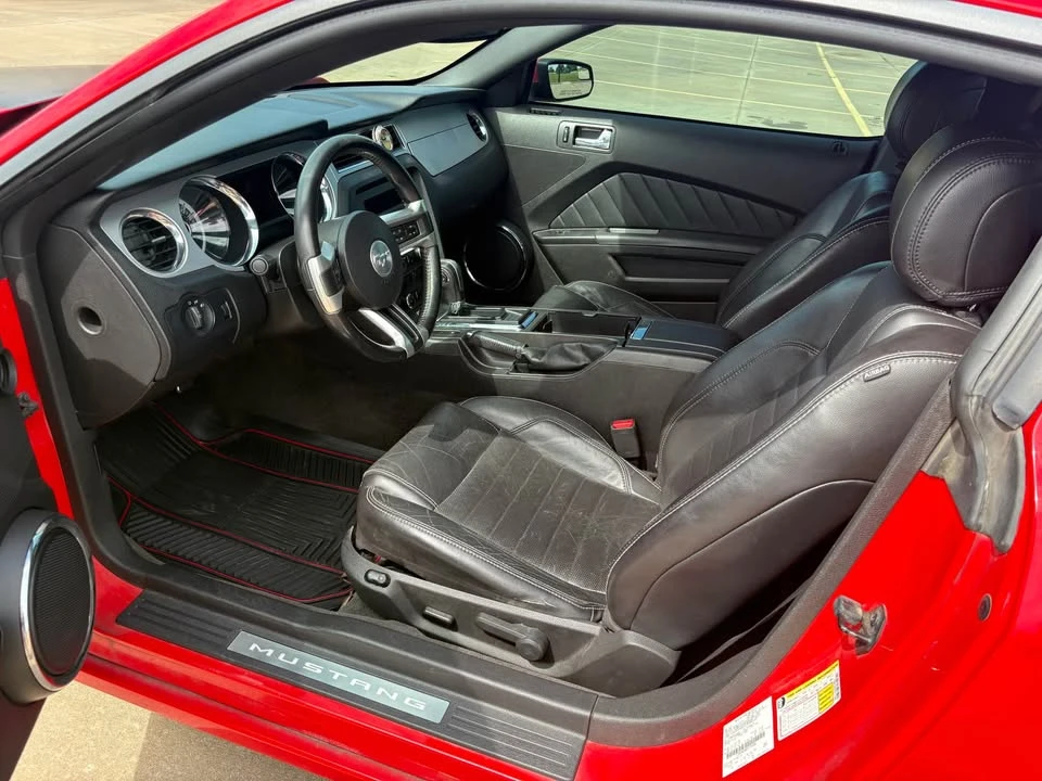 2013 Ford S197 Mustang - Image 7 of 8