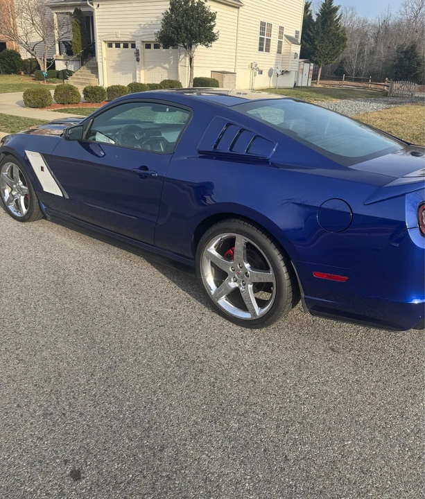 2013 Ford S197 Mustang - Image 3 of 11