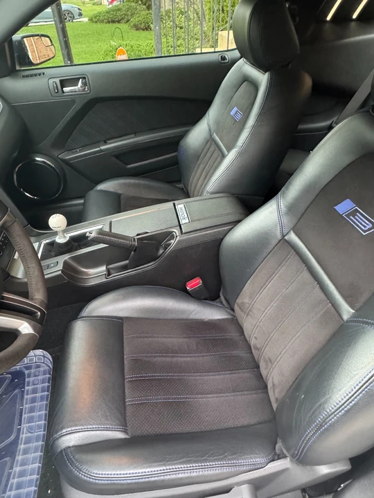 2013 Ford S197 Mustang - Image 8 of 11