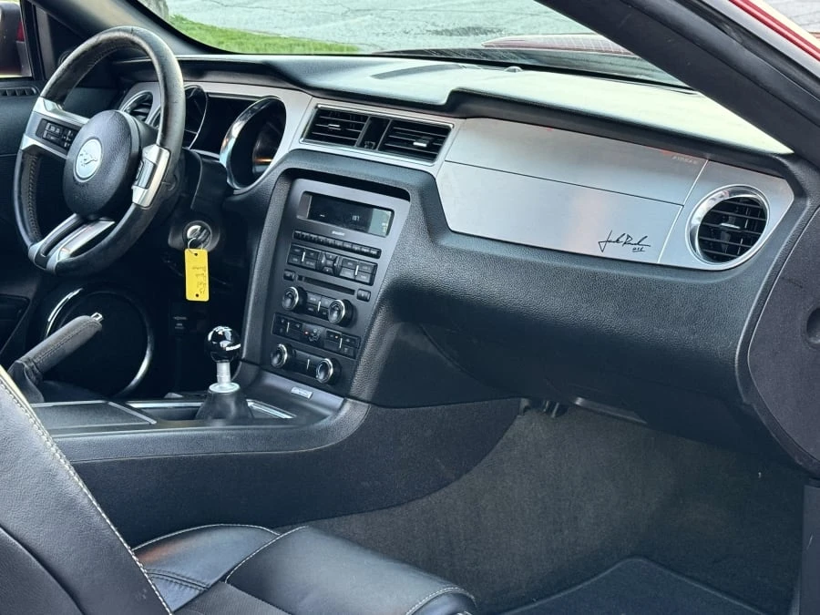 2013 Ford S197 Mustang - Image 20 of 26