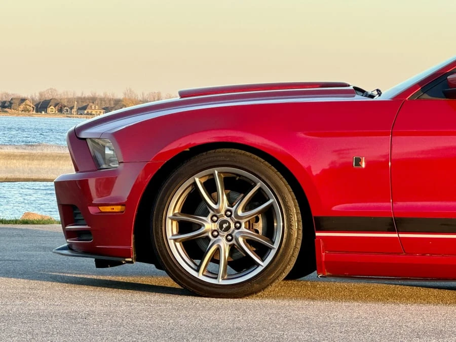 2013 Ford S197 Mustang - Image 15 of 26