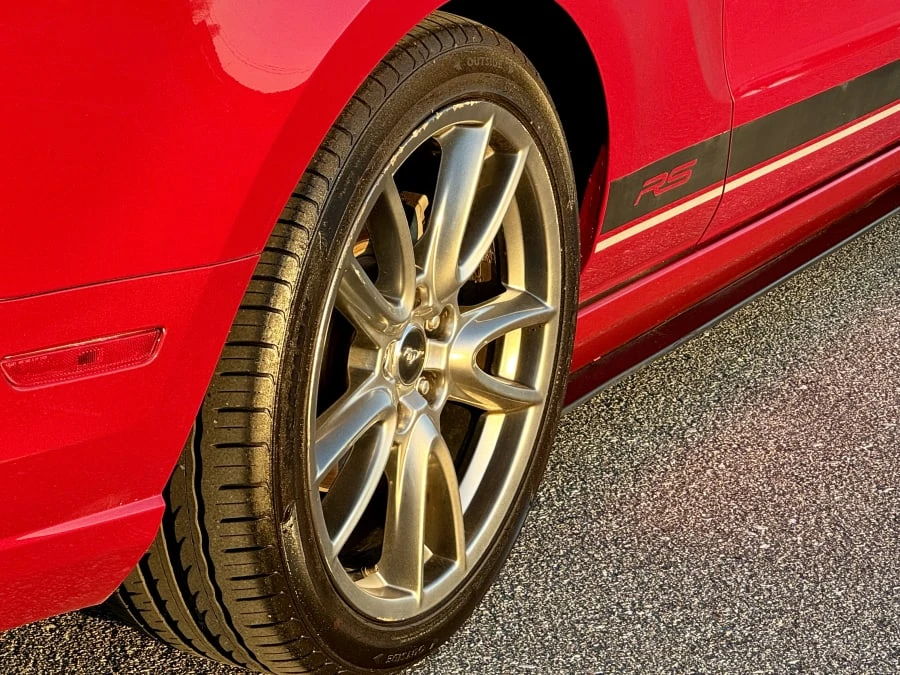 2013 Ford S197 Mustang - Image 14 of 26