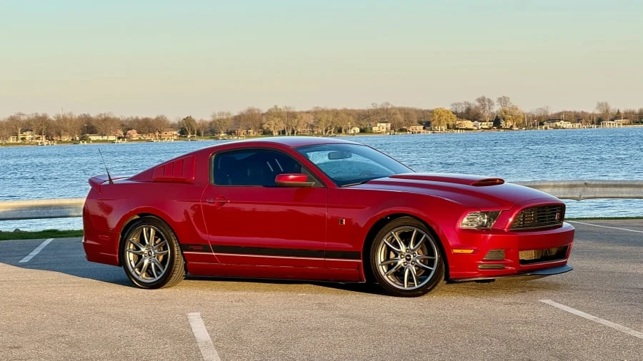 2013 Ford S197 Mustang - Image 6 of 26