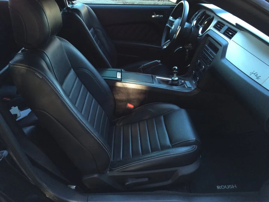 2013 Ford S197 Mustang - Image 8 of 11