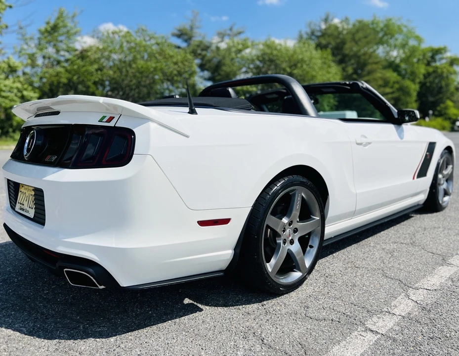 2013 Ford S197 Mustang - Image 15 of 31