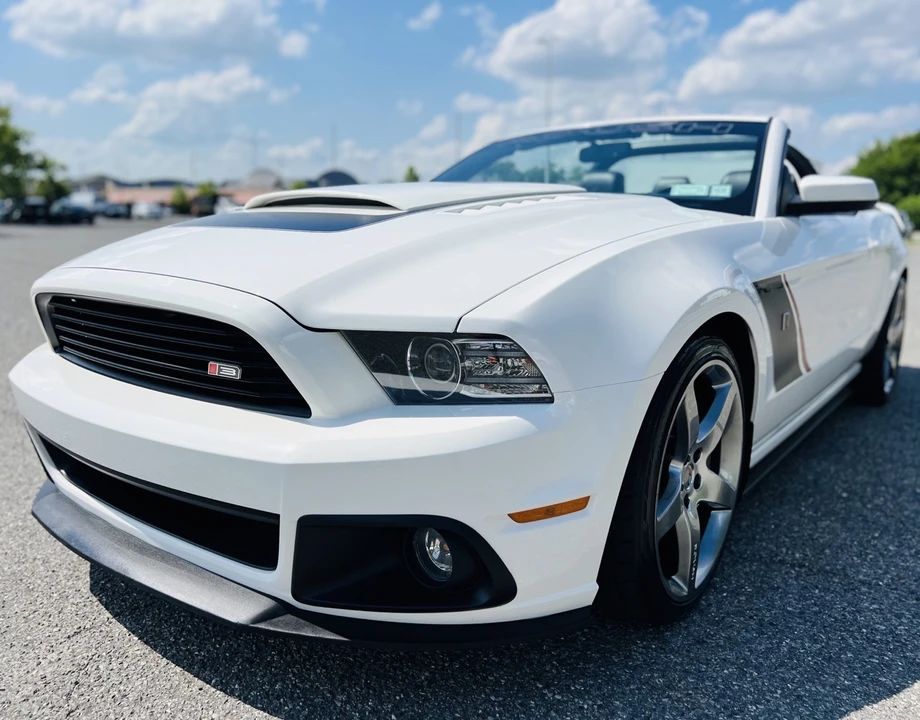 2013 Ford S197 Mustang - Image 7 of 31