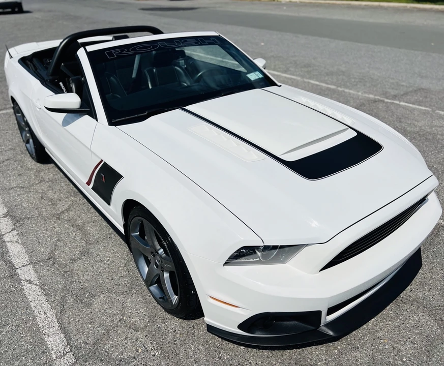 2013 Ford S197 Mustang - Image 4 of 31