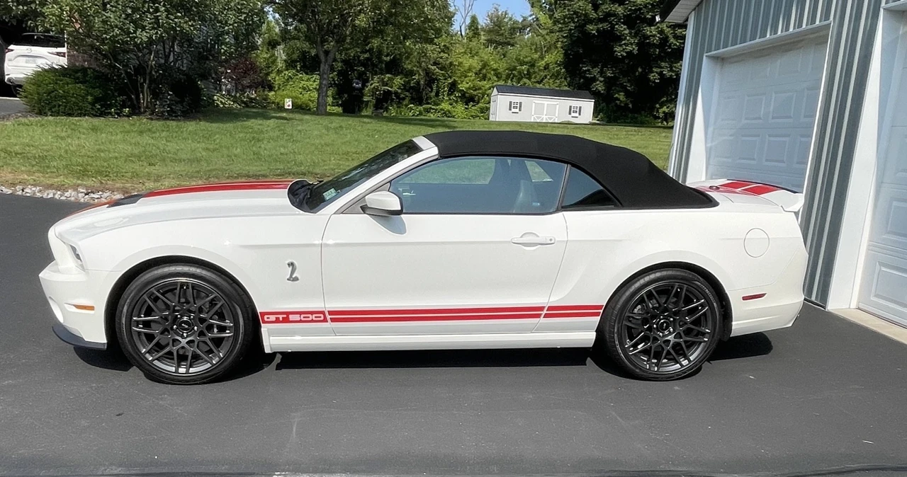2013 Ford S197 Mustang - Image 9 of 22