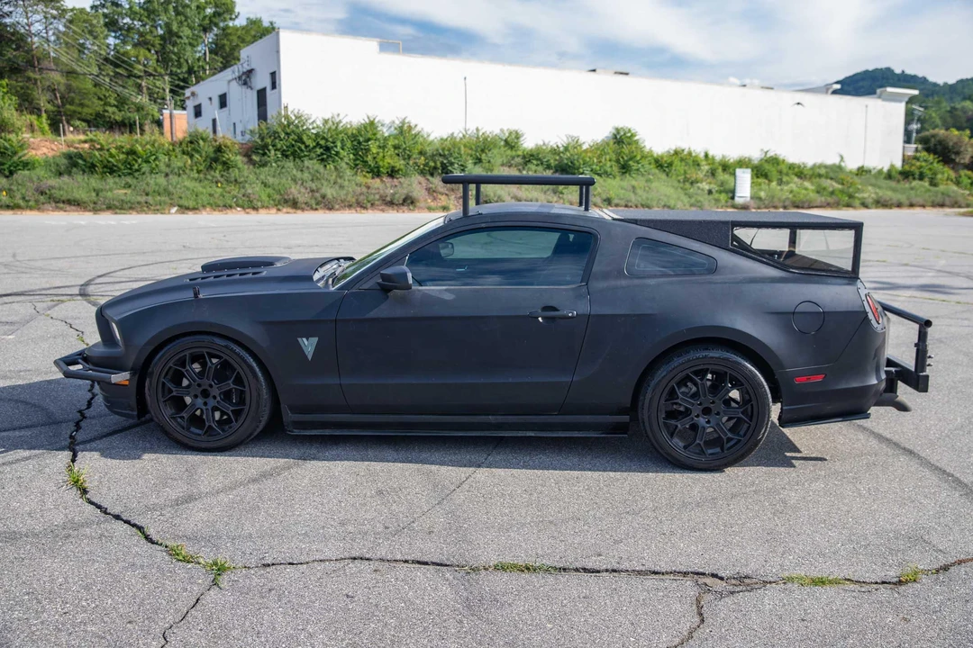 2013 Ford S197 Mustang - Image 8 of 31