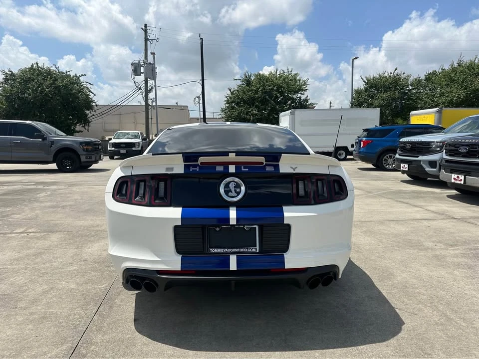 2013 Ford S197 II Shelby Mustang GT500 - Image 9 of 11