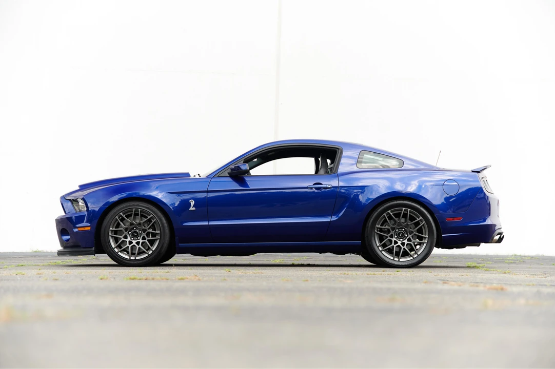 2013 Ford S197 II Shelby Mustang GT500 - Image 7 of 31