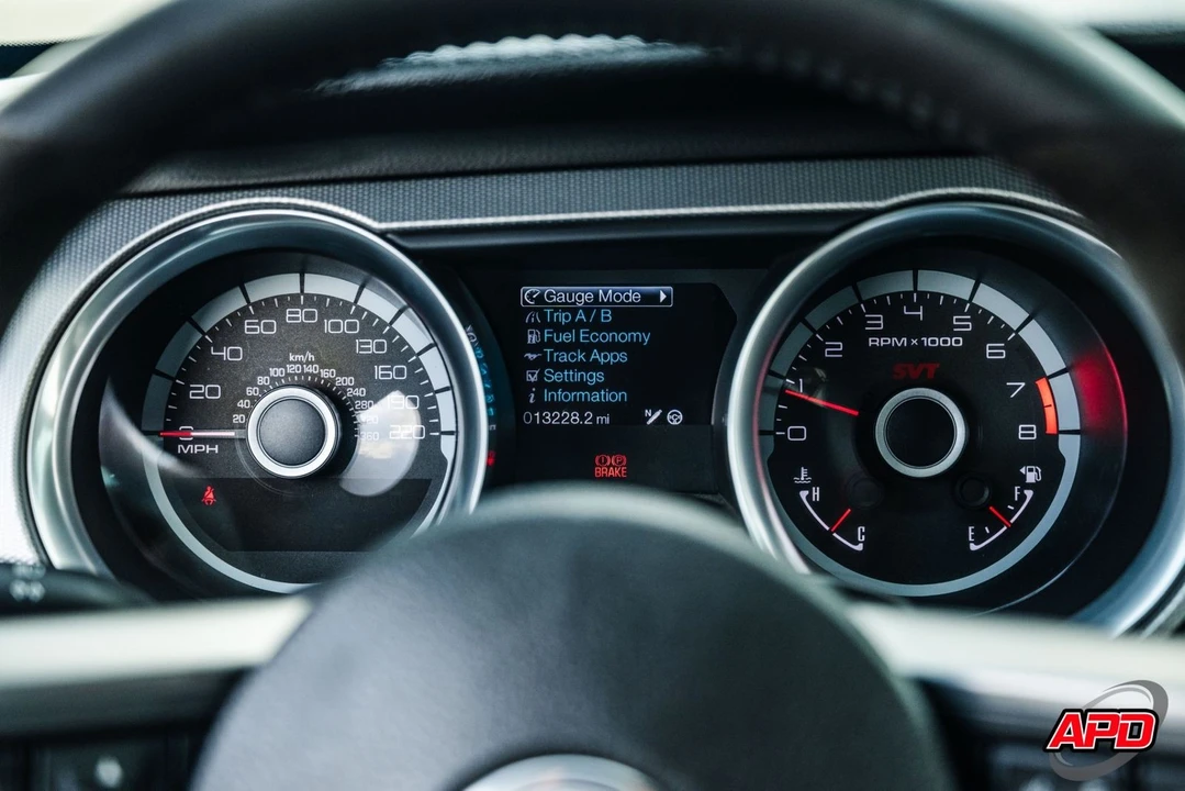 2013 Ford S197 Mustang - Image 9 of 12