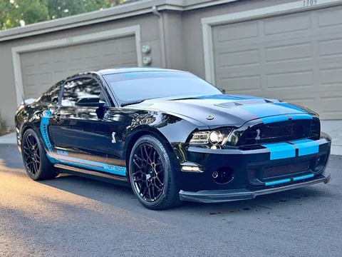 2013 Ford Mustang Shelby GT500 Cobra Coupe