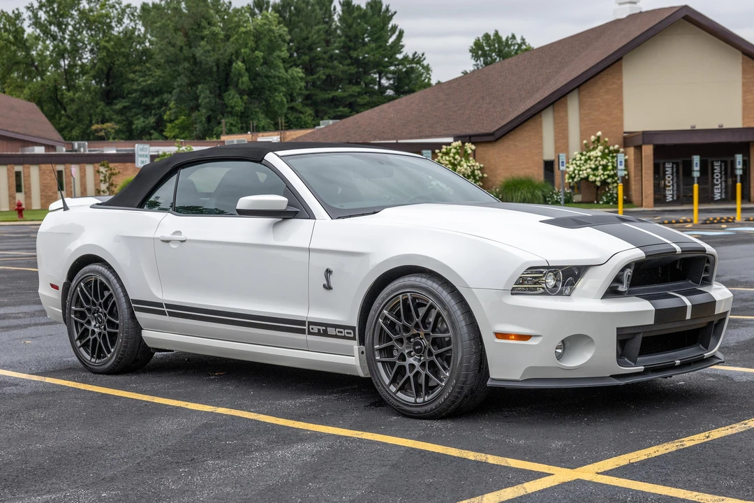 2013 Ford S197 Mustang - Image 12 of 31