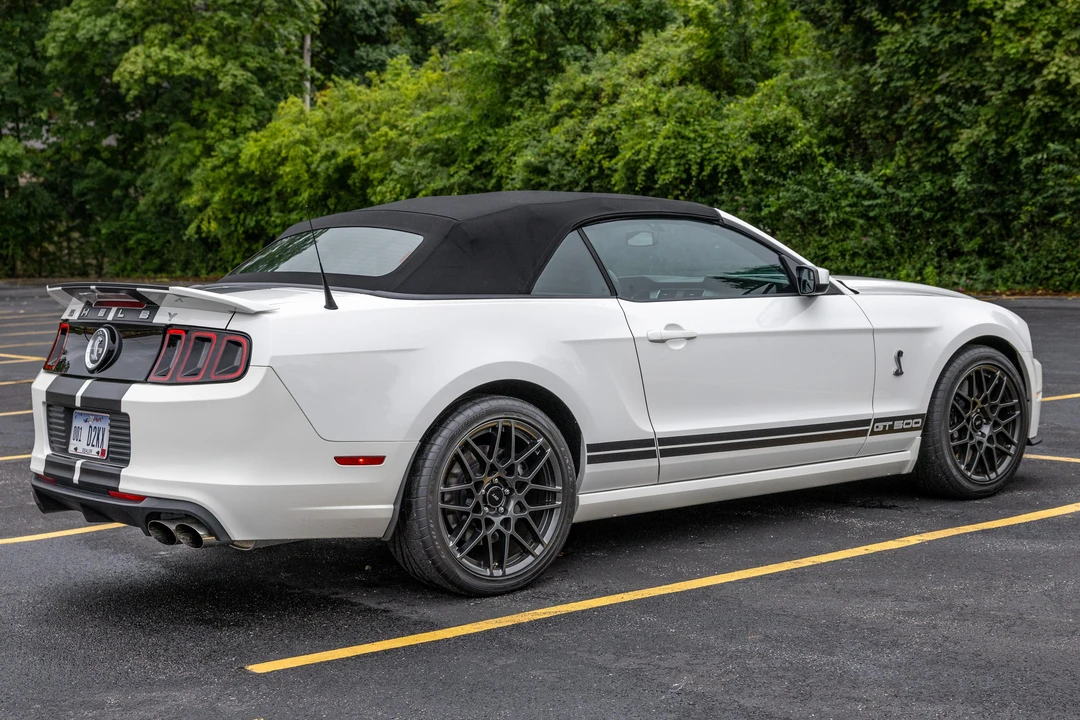 2013 Ford S197 Mustang - Image 13 of 31