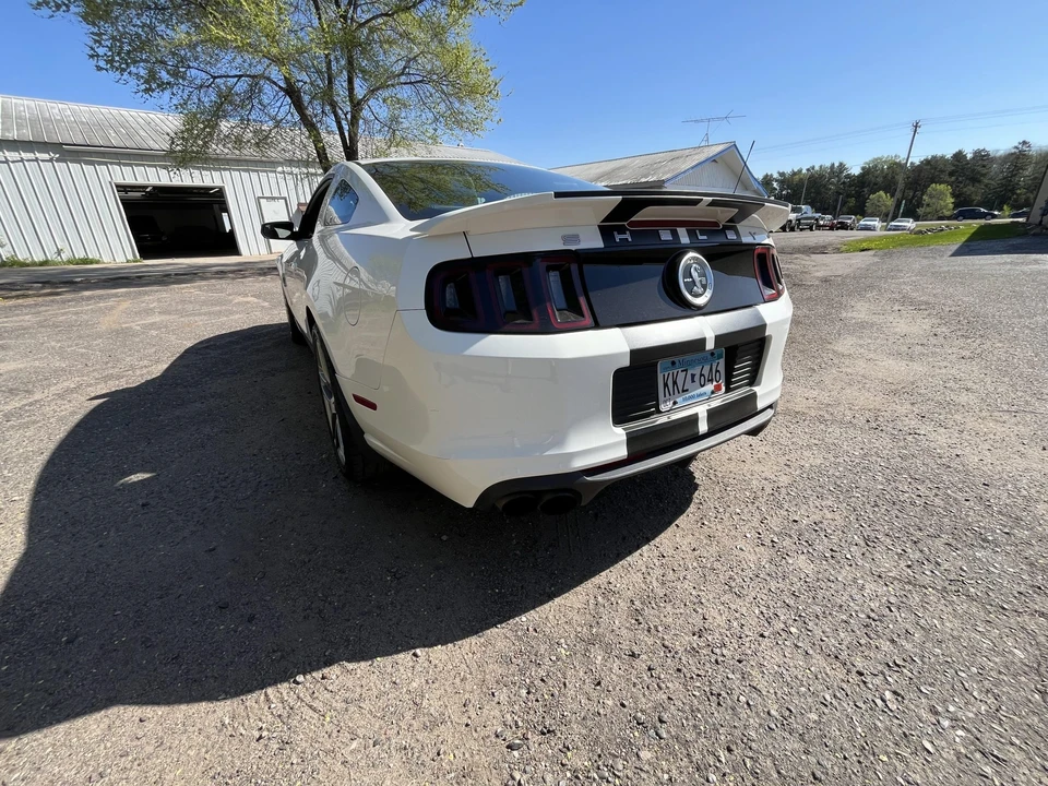 2013 Ford S197 II Shelby Mustang GT500 - Image 17 of 31