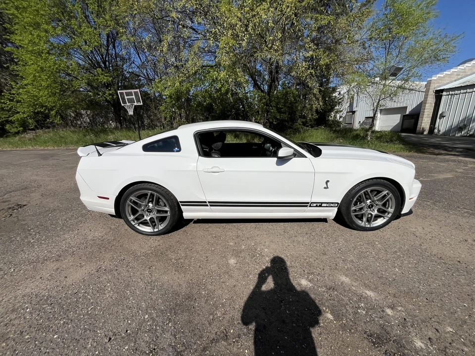 2013 Ford S197 II Shelby Mustang GT500 - Image 11 of 31