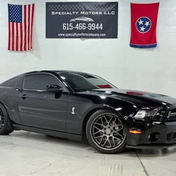 2013 Ford Mustang Shelby GT500 Coupe 2D