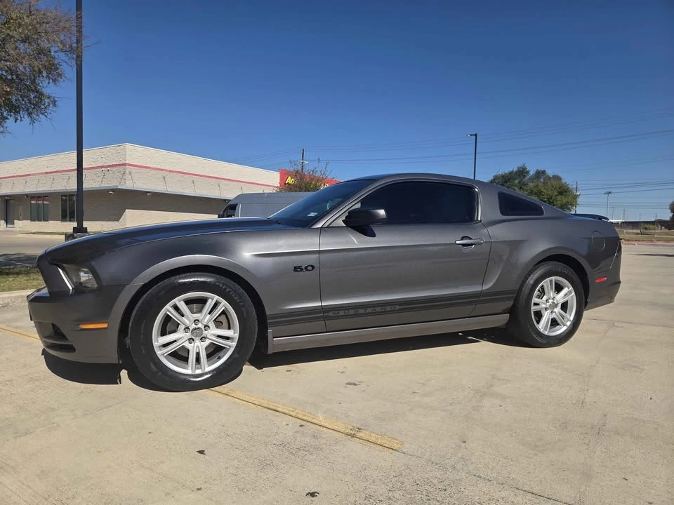 2013 Ford S197 Mustang - Image 9 of 13