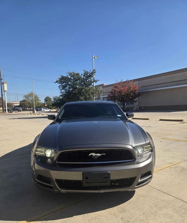 2013 Ford S197 Mustang - Image 2 of 13