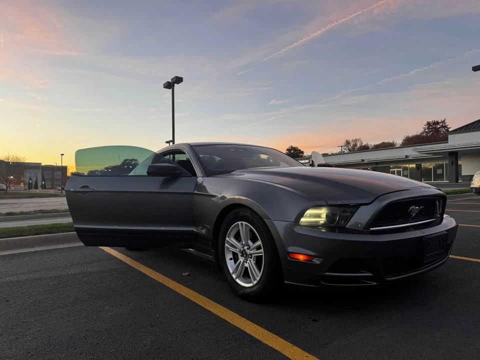 2013 Ford S197 Mustang - Image 9 of 12