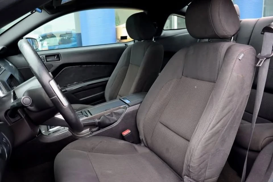 2013 Ford S197 Mustang - Image 8 of 14