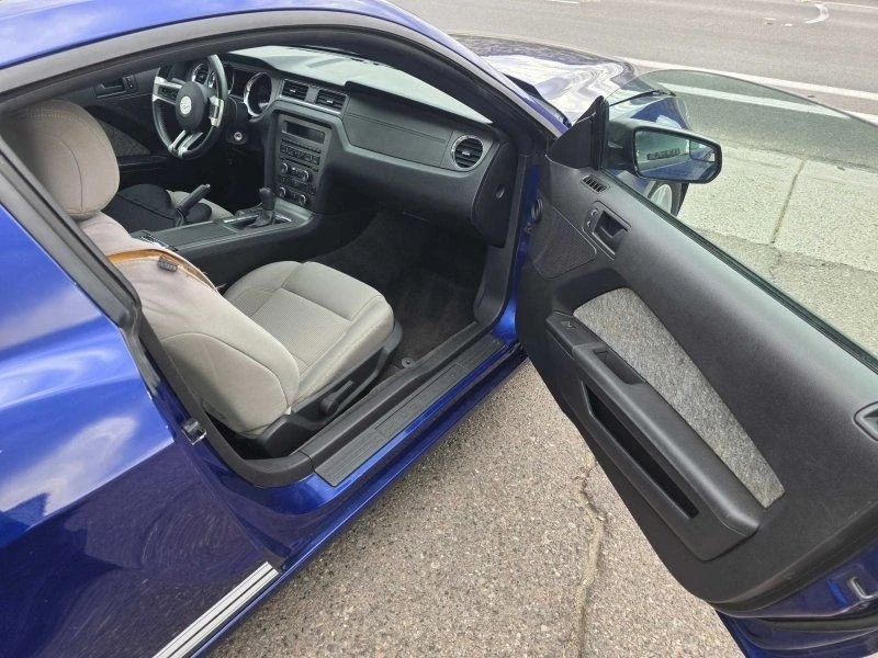 2013 Ford S197 Mustang - Image 13 of 17