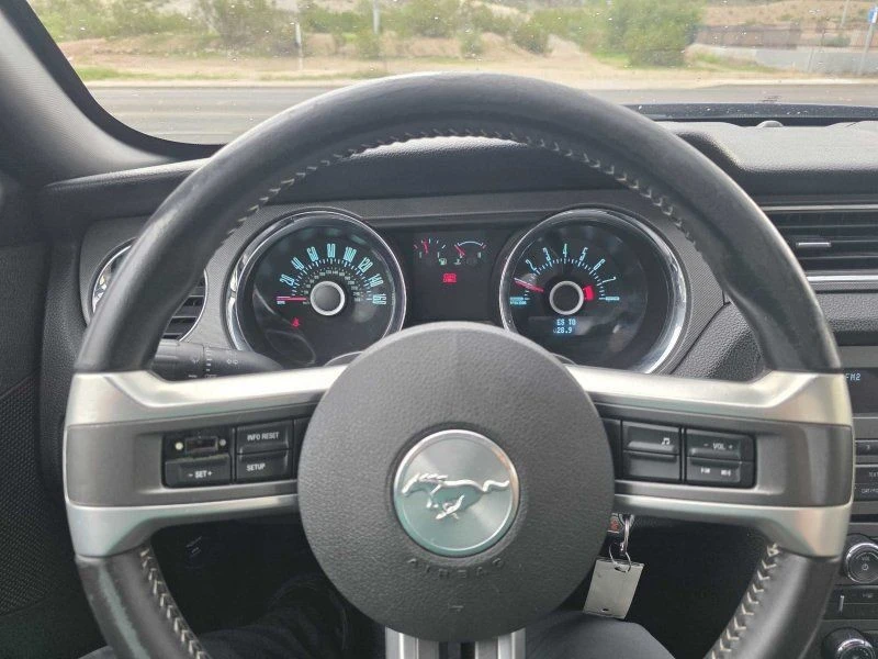 2013 Ford S197 Mustang - Image 8 of 17