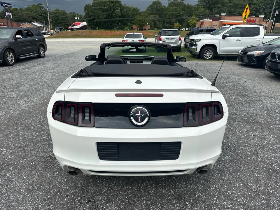 2013 Ford S197 Mustang - Image 14 of 14
