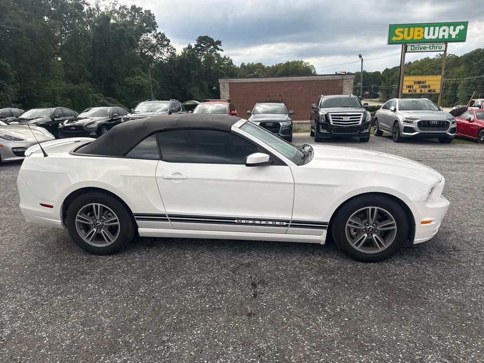 2013 Ford S197 Mustang - Image 4 of 14