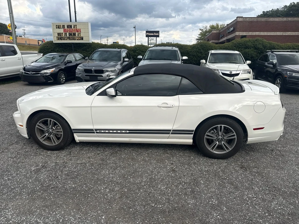 2013 Ford S197 Mustang - Image 5 of 14