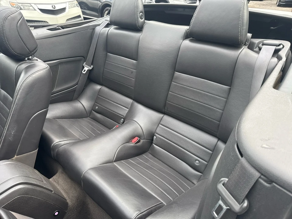 2013 Ford S197 Mustang - Image 11 of 14