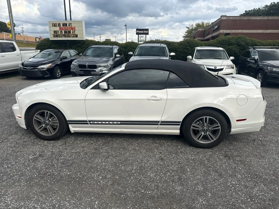 2013 Ford S197 Mustang - Image 5 of 14