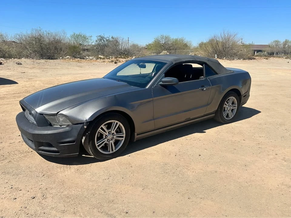 2013 Ford S197 Mustang - Image 3 of 8