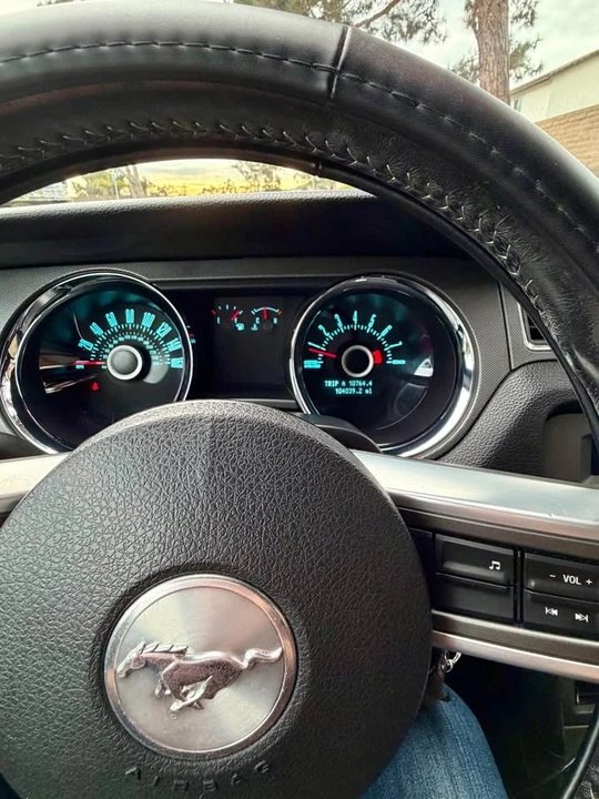 2013 Ford S197 Mustang - Image 6 of 15