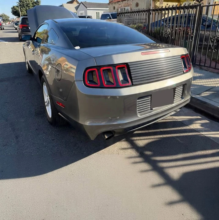 2013 Ford S197 Mustang - Image 5 of 9