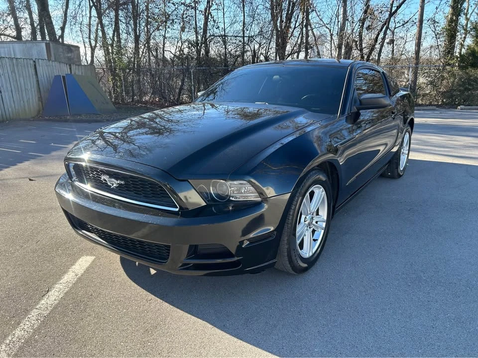 2013 Ford S197 Mustang - Image 2 of 20