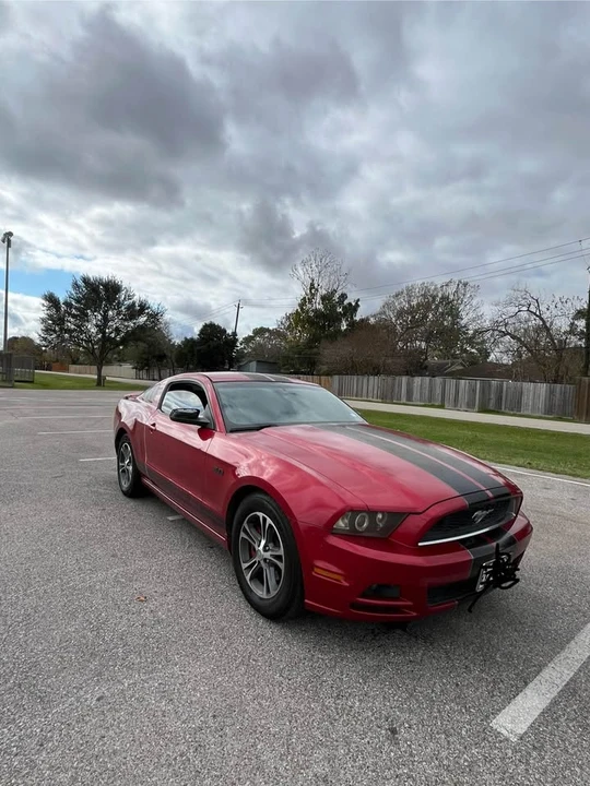 2013 Ford S197 Mustang - Image 4 of 8