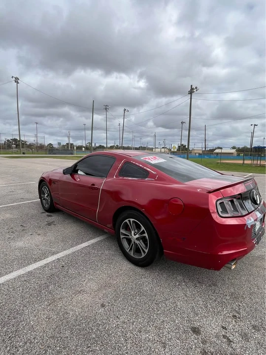 2013 Ford S197 Mustang - Image 7 of 8