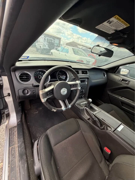 2013 Ford S197 Mustang - Image 6 of 10