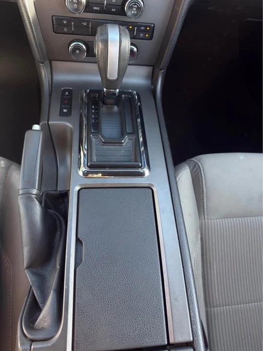2013 Ford S197 Mustang - Image 8 of 11