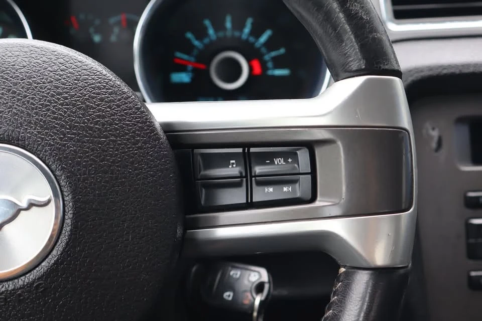 2013 Ford S197 Mustang - Image 19 of 20