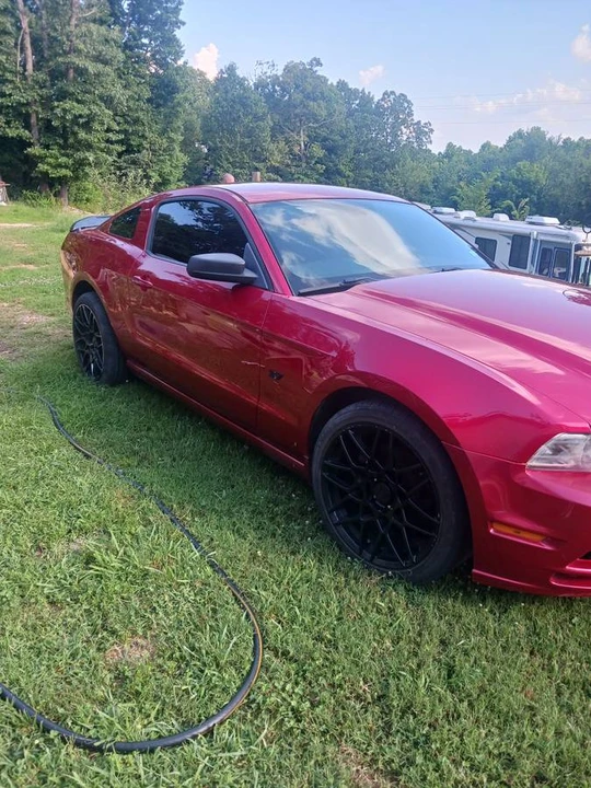 2013 Ford S197 Mustang - Image 3 of 10