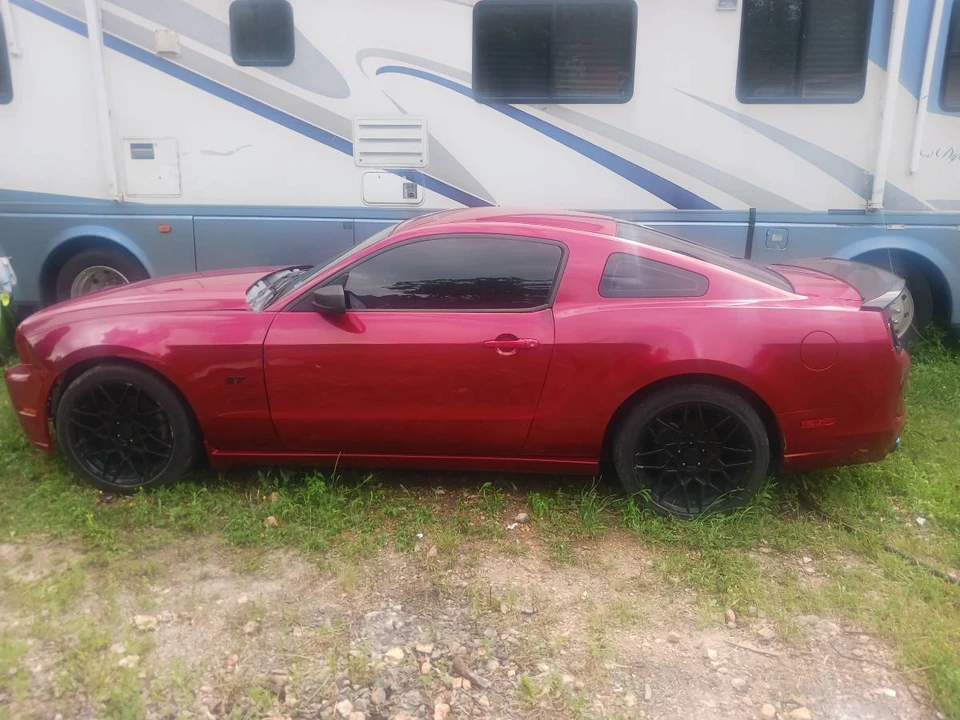 2013 Ford S197 Mustang - Image 8 of 10