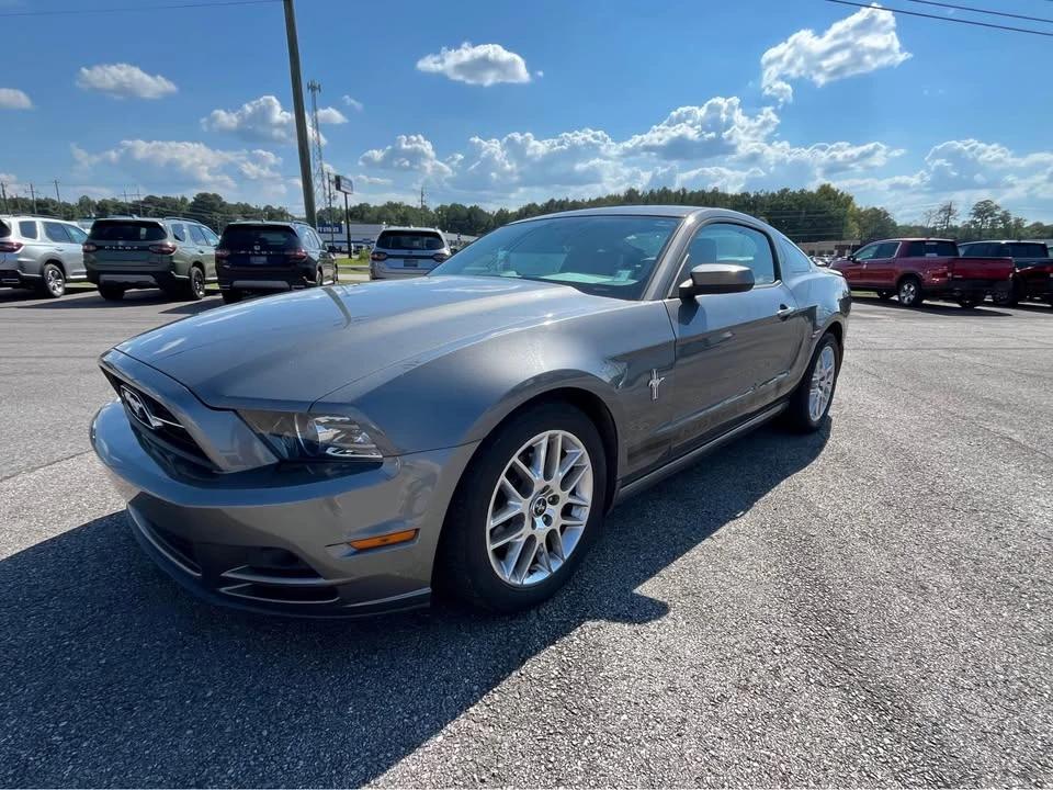 2013 Ford S197 Mustang - Image 2 of 17