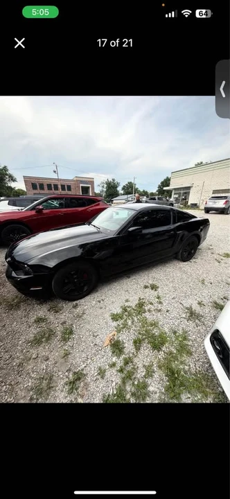 2013 Ford S197 Mustang - Image 3 of 4