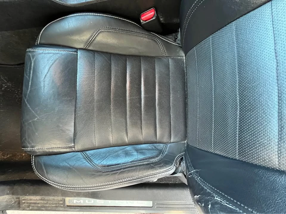 2013 Ford S197 Mustang - Image 11 of 17
