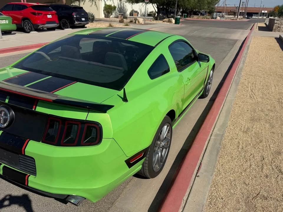 2013 Ford S197 Mustang - Image 4 of 5